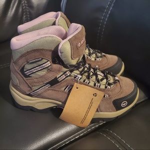 Hi-Tec Waterproof Boots